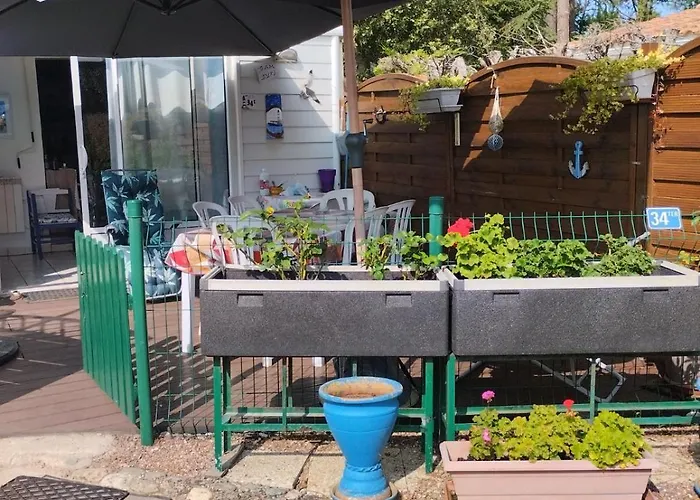 Sam Su Fi Maison De Bord De Ла-Бар-де-Мон