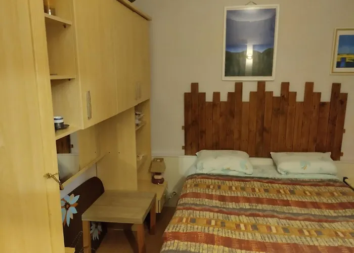 Sam Su Fi Maison De Bord De Ла-Бар-де-Мон